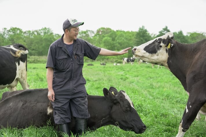 牛と人の関係_サムネイル画像