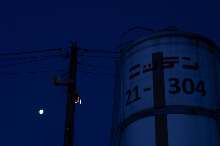 満月の朝_サムネイル画像